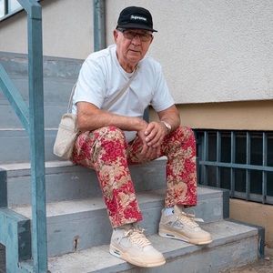 Meet your Posher, Monica